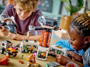 Конструктор LEGO CITY Космічна база й стартовий майданчик для ракети