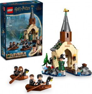 Конструктор LEGO® HARRY POTTER™ Замок Гоґвортс. Човновий елінг Конструктор LEGO® HARRY POTTER™ Замок Гоґвортс. Човновий елінг