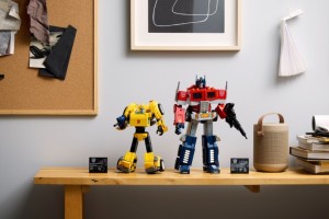 Конструктор LEGO® ICONS™ Bumblebee