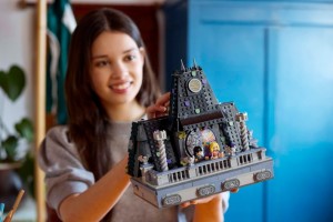 Конструктор LEGO® Wednesday Кімната Венздей та Енід