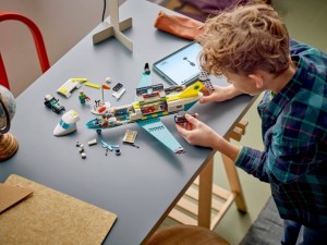 Конструктор LEGO® CITY Літак швидкої медичної допомоги