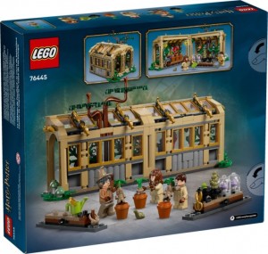 Конструктор LEGO® Harry Potter™ Замок Ґоґвортс: урок гербології Конструктор LEGO® Harry Potter™ Замок Ґоґвортс: урок гербології
