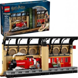 Конструктор LEGO® Harry Potter™ Бук нук: Гоґвортський експрес Конструктор LEGO® Harry Potter™ Бук нук: Гоґвортський експрес